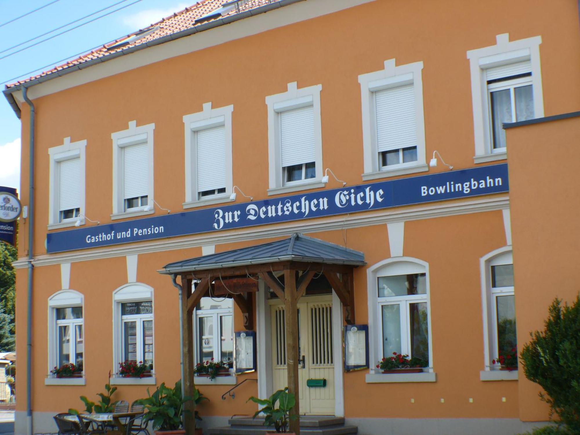 Zur Deutschen Eiche - Fruehstueckspension Und Ferienwohnungen Großschönau Exterior foto